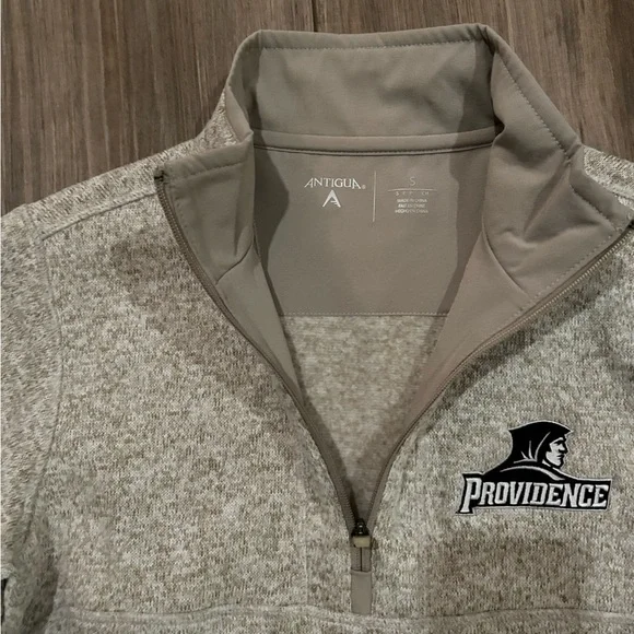 Providence College Friars Pullover Fleece (Small) - Picture 4 of 8